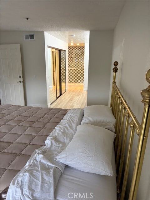 Building Photo - 240 Nice Ln