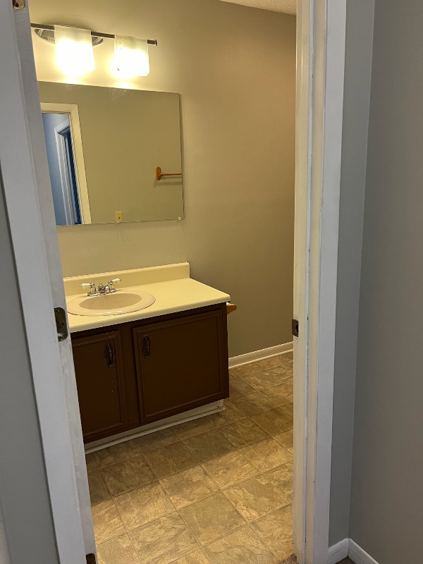 Building Photo - 101 Northwinds Dr