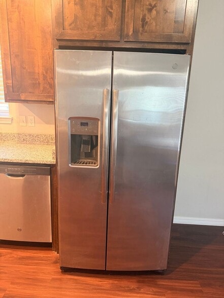 Building Photo - 1002 Westgate Ave