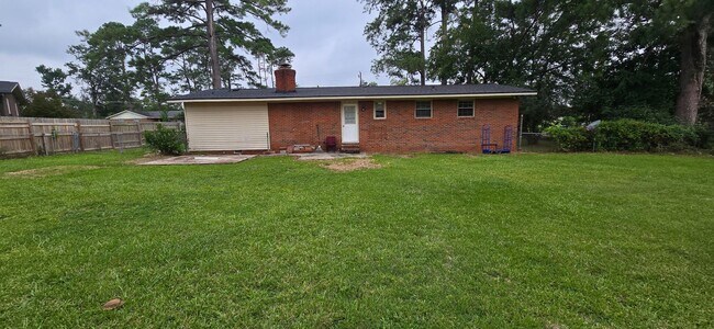 Building Photo - Arrowhead - Columbia County