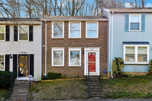 Building Photo - 3286 Wyndale Ct