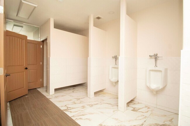 Building Photo - 5029 US-83