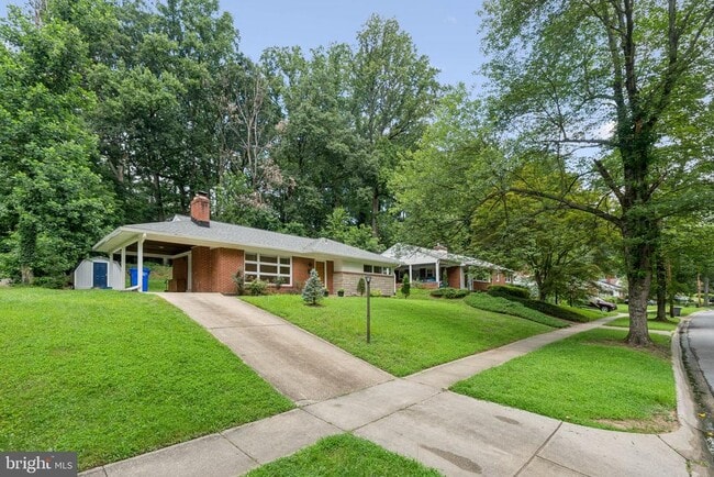 Primary Photo - 10402 Royal Rd
