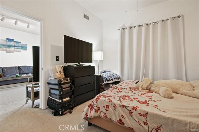 Building Photo - 388 E Ocean Blvd