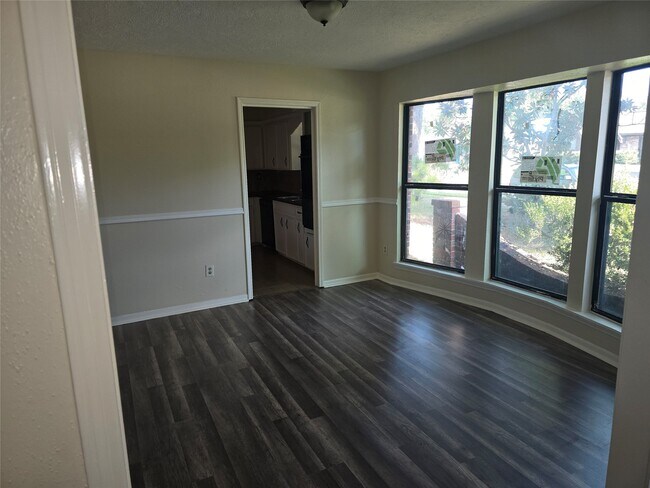 Building Photo - 12507 Bexley Dr