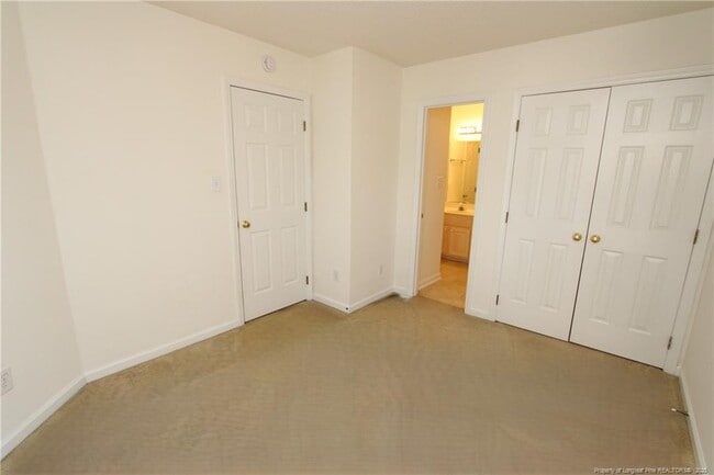 Building Photo - 114 Covewood Ct