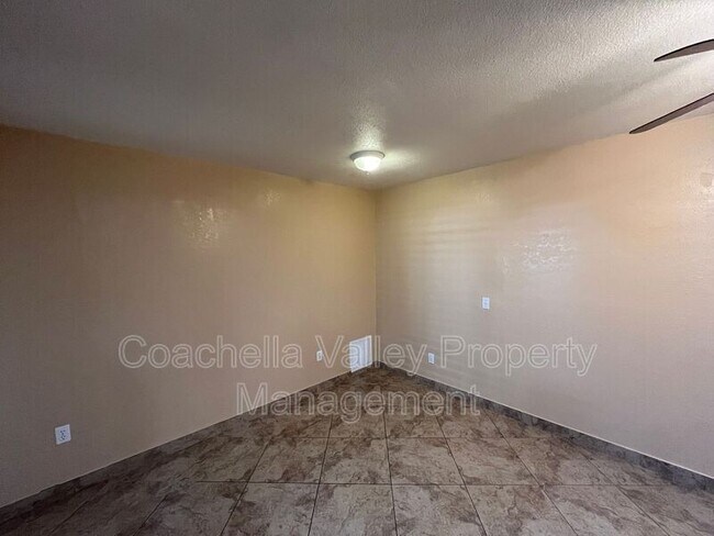 Building Photo - 46630 Vargas Rd