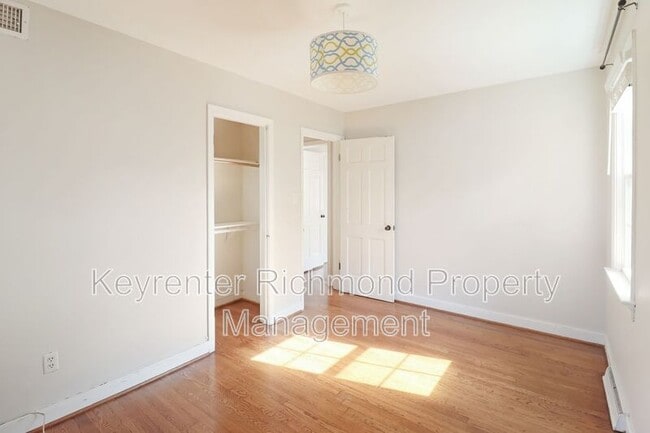 Building Photo - 1506 Antrim Ave