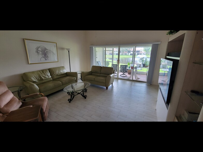 Building Photo - 2636 Mango Creek Ln