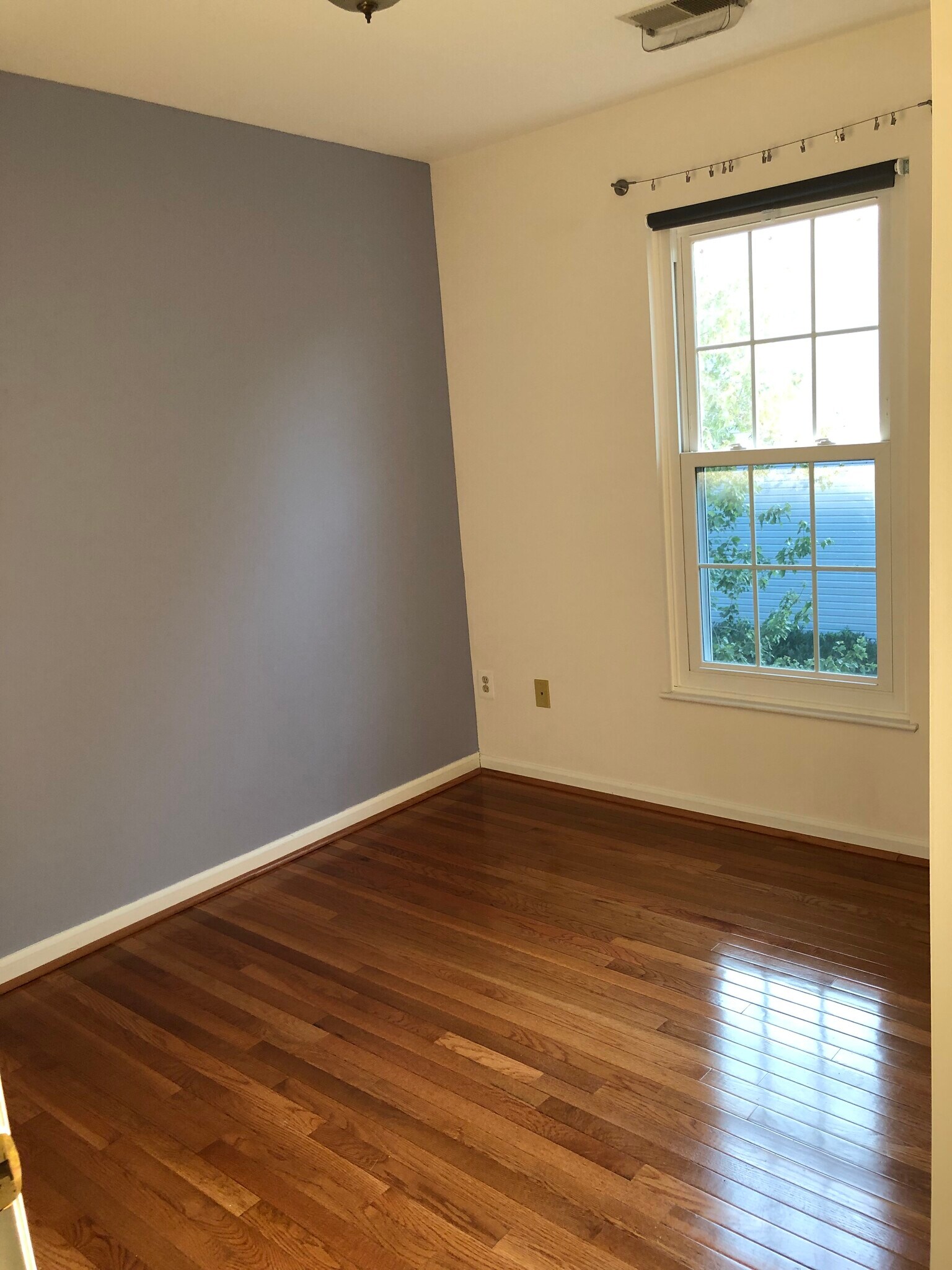 Third bedroom - 7468 Gadsby Square
