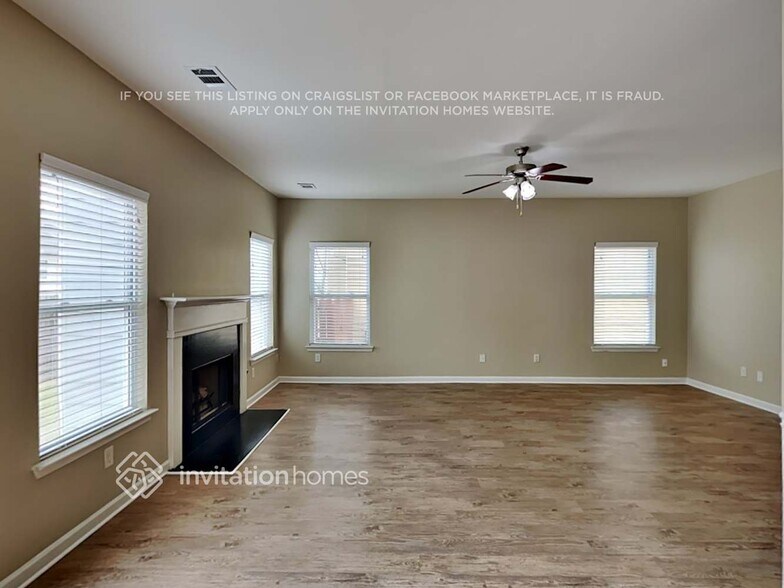 Building Photo - 4120 Arch Pass