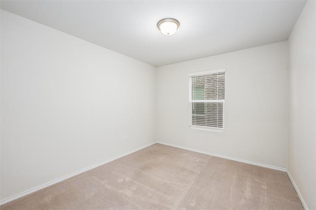 Building Photo - 321 Glenwick Ln