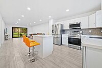 Building Photo - 275 Gate Rd