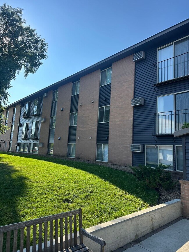 Building Photo - Two Bedroom