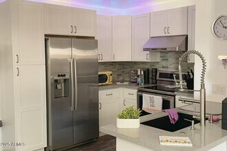 Building Photo - 16627 N 45th Pl