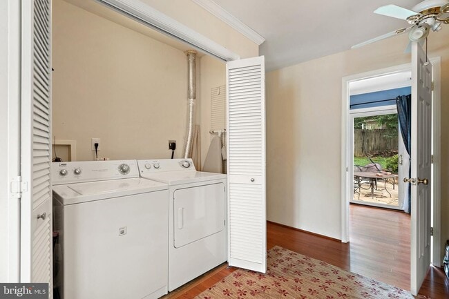 Building Photo - 3146 Headrow Ln