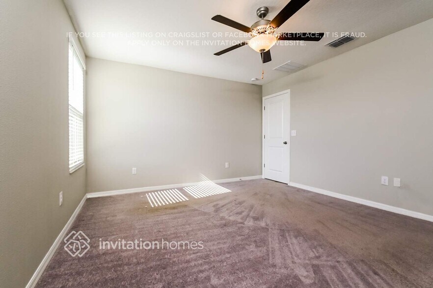 Building Photo - 7255 King Crk Dr