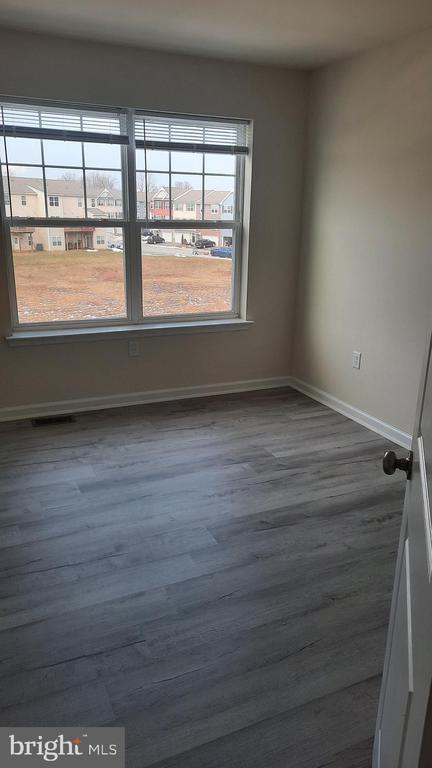 Building Photo - 1029 Admiral's Quay Dr