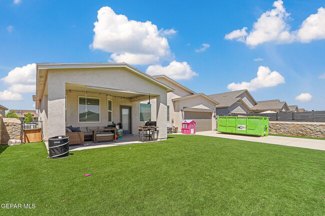 Building Photo - 2832 Mike Price Dr