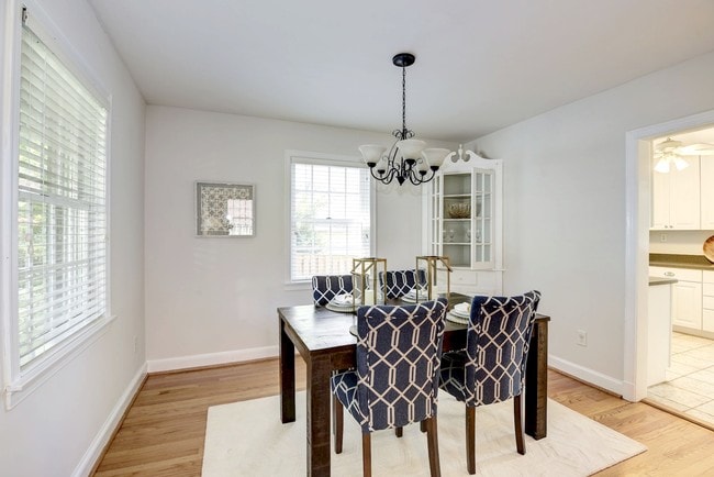 Building Photo - 9412 Colesville Rd