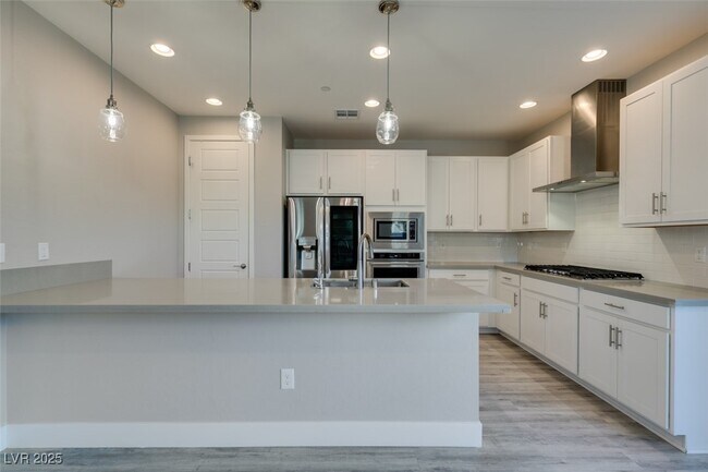 Building Photo - 11323 Gravitation Dr