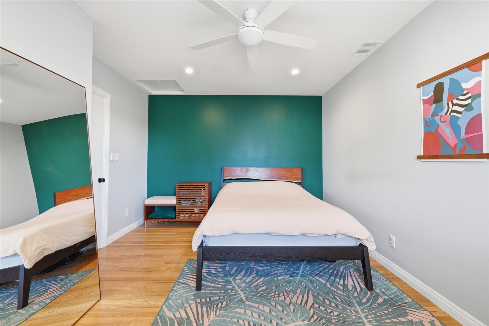 Building Photo - 4312 W 59th St