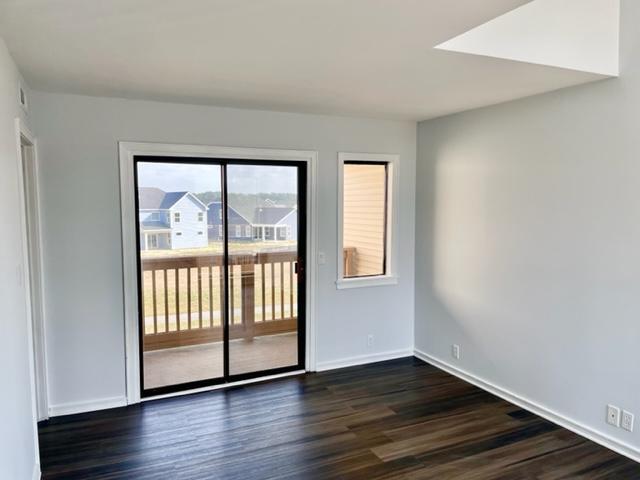 Building Photo - 1025 Plantation Dr W