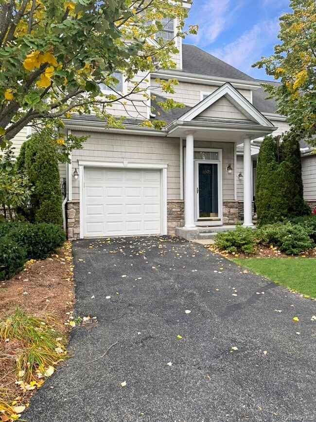 Primary Photo - 2003 Half Moon Bay Dr