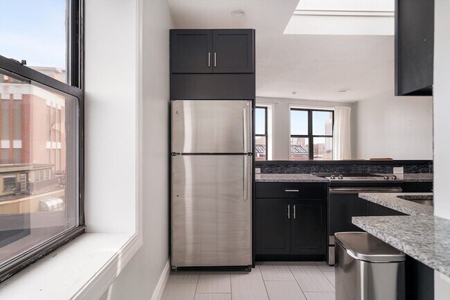 Building Photo - 188 North St