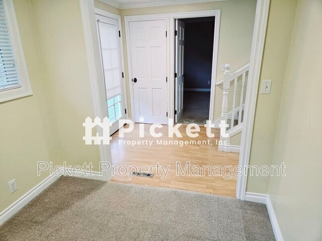 Building Photo - 9062 Tracyton Blvd NW