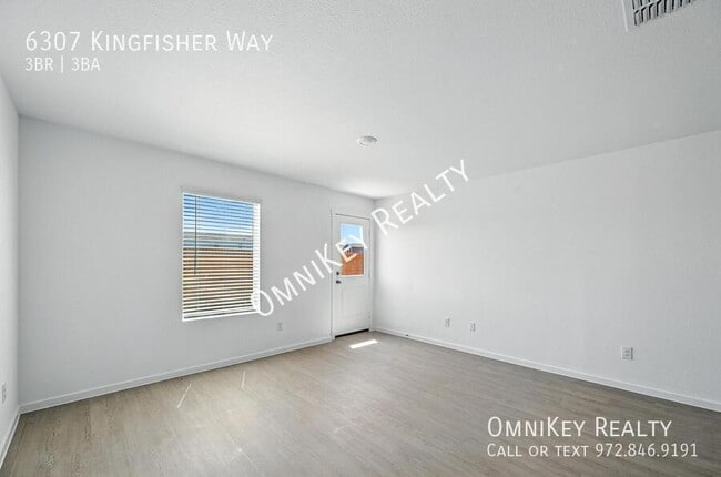 Building Photo - 6307 Kingfisher Wy