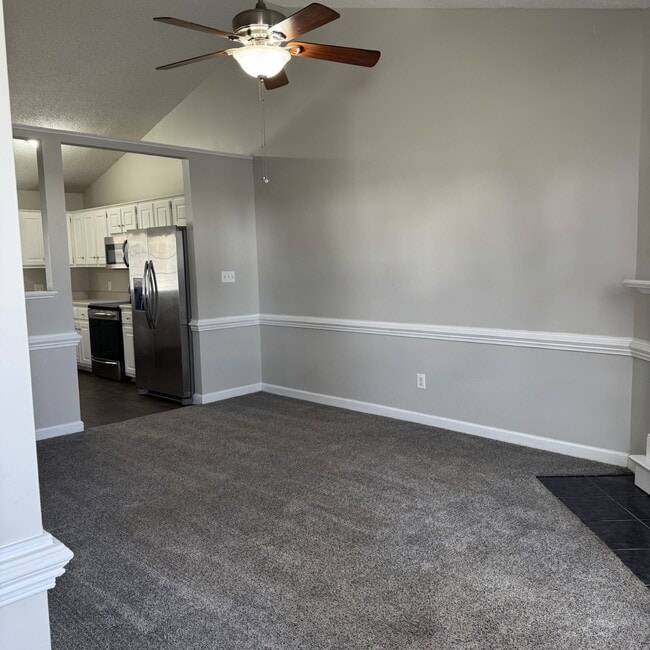 Building Photo - 1201 Masters Ln