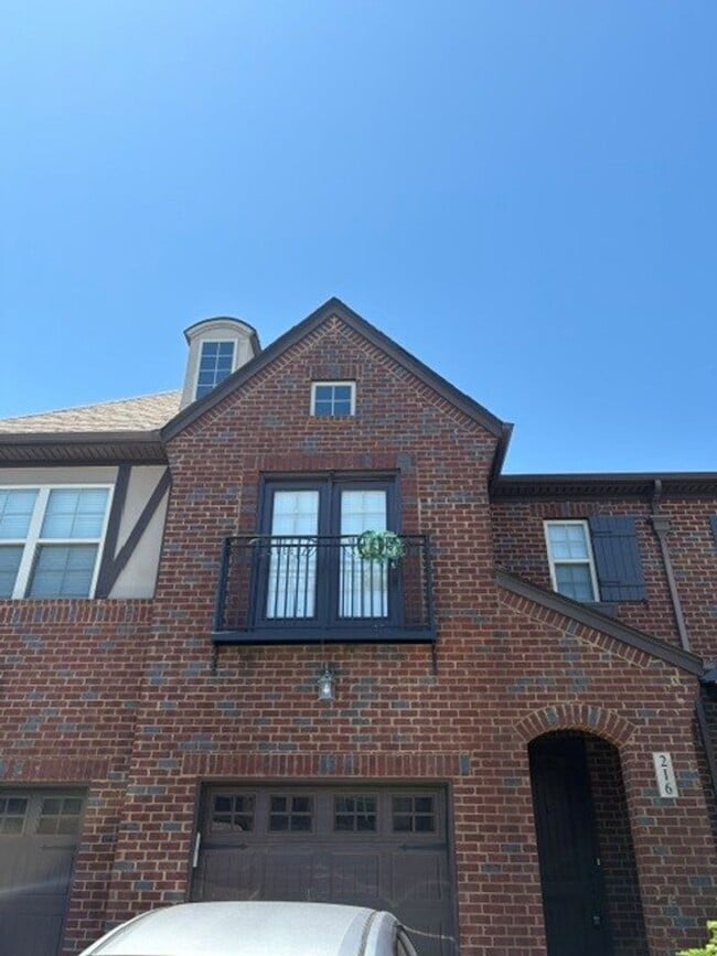 Building Photo - NOW AVAILABLE IN BRIDGEMILL - TOWNHOME