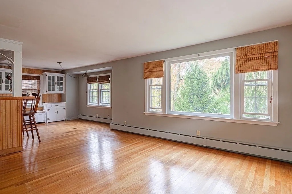 Building Photo - 3 Bylund Dr