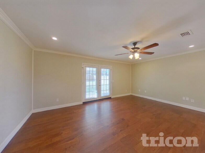 Building Photo - 1030 Bryant St