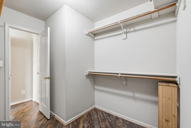 Building Photo - 22862 Cartier Terrace
