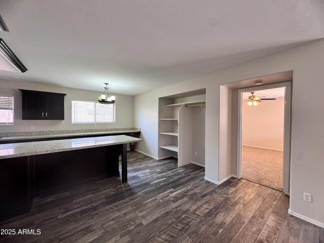 Building Photo - 9138 W Ross Ave