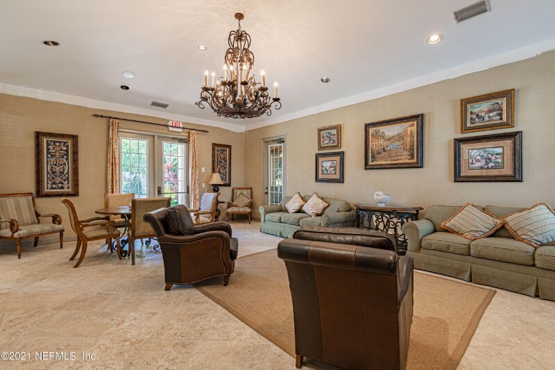 Building Photo - 4300 S Beach Pkwy