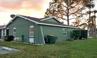 Building Photo - 32 Las Palmas Way