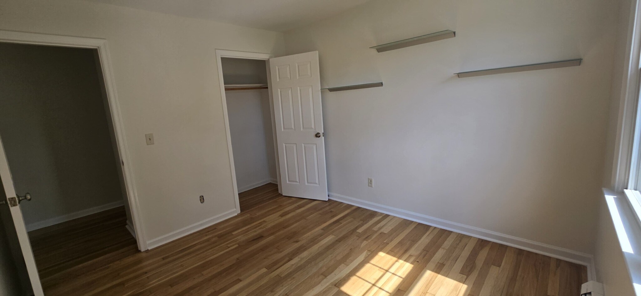 Building Photo - 409 Mayer Ct