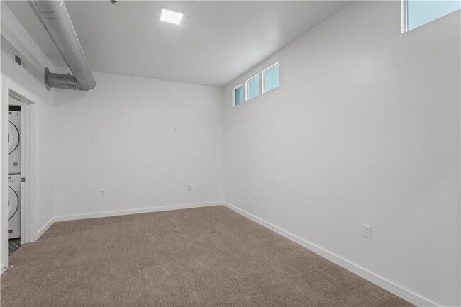 Building Photo - 230 18th St NW