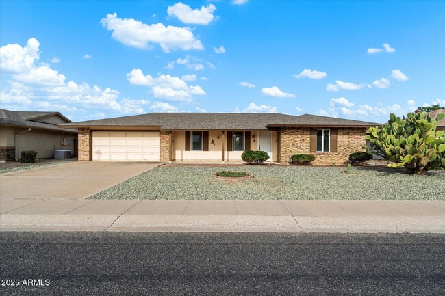 Building Photo - 10528 W Tumblewood Dr