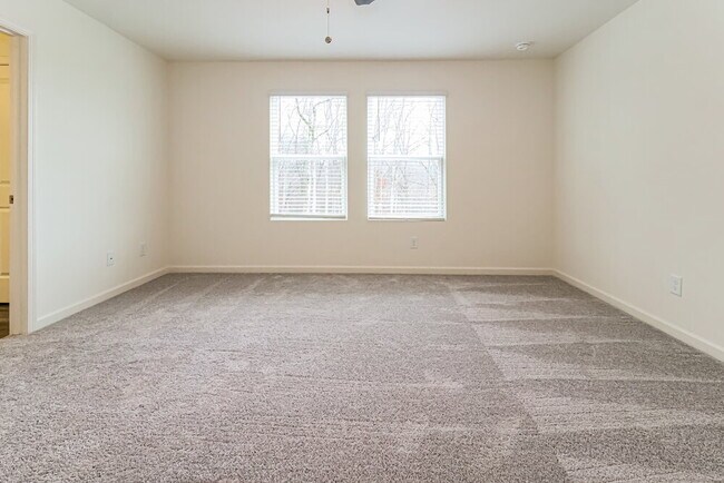 Building Photo - 103 Bentwater Wy