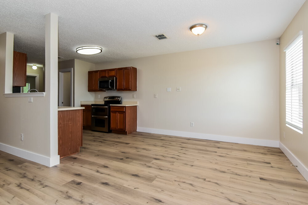 Building Photo - 2327 Graystone Dr