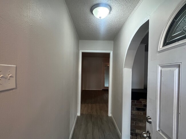 Building Photo - 5310 Grace Point Ln