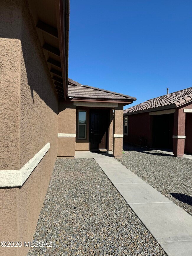 Building Photo - 10518 W Harrigan Dr