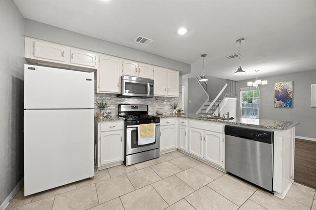 Building Photo - 8330 Fathom Cir