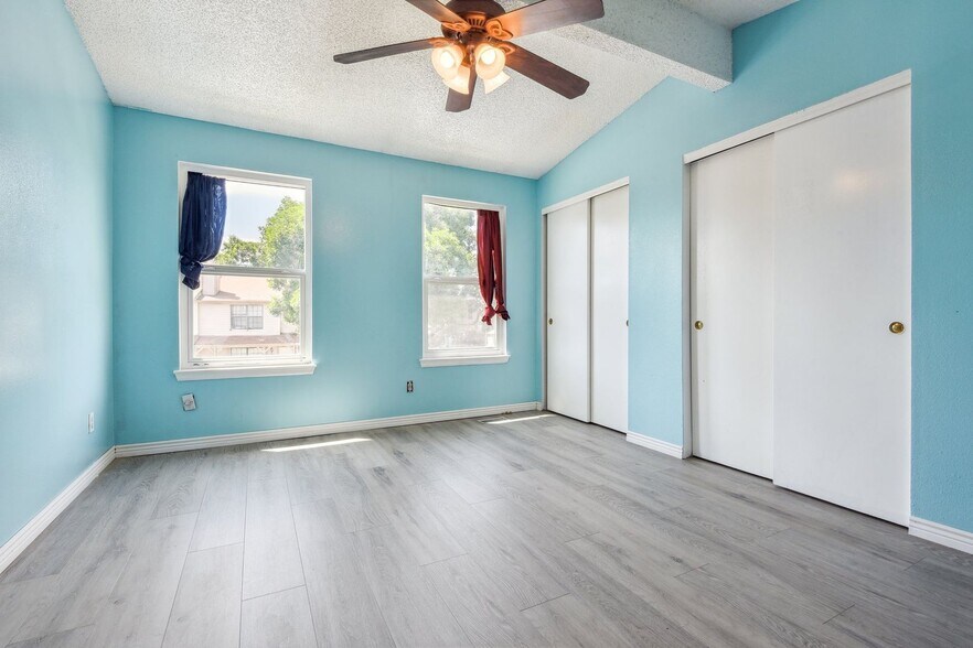 Building Photo - 8218 Washington St