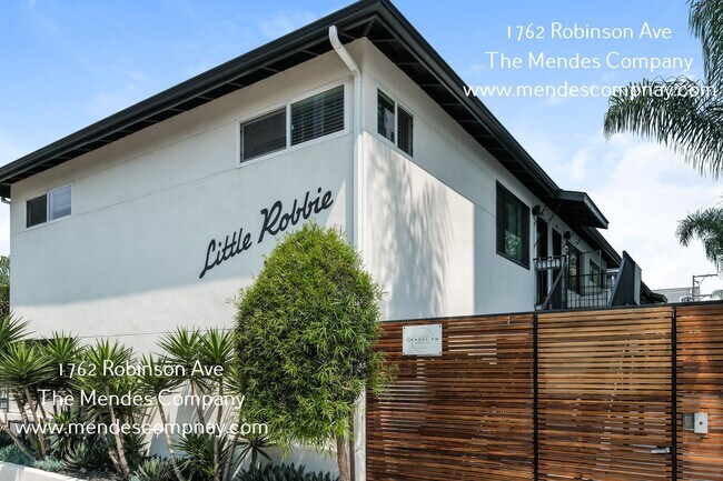 Building Photo - 1762 Robinson Ave