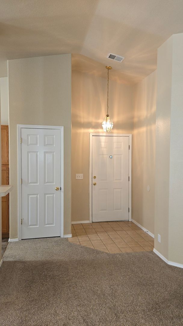 Building Photo - 3835 Strawberry Field Grove